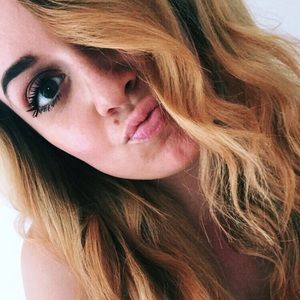 Meet your Posher, Charisse